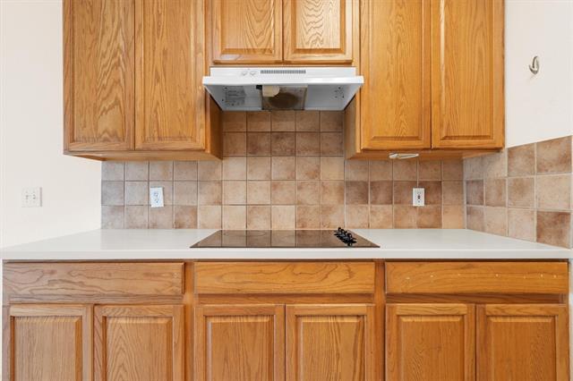 Building Photo - 6604 Hayling Way