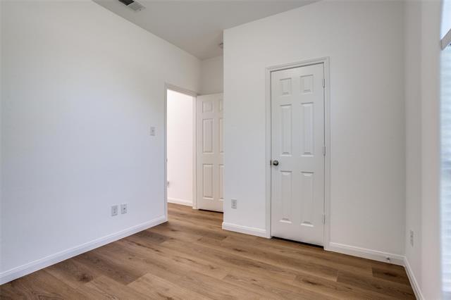 Building Photo - 317 Meadow View Ln