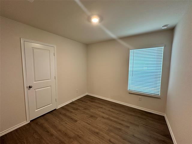 Building Photo - 1325 Brook Ln