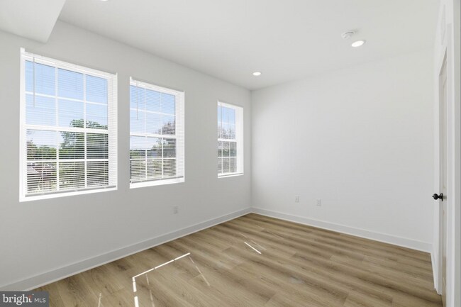 Building Photo - 2534 N 11th St