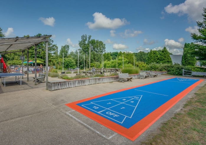 Building Photo - 5340 Notre Dame Ave