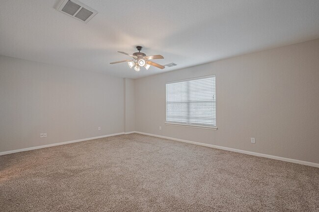 Building Photo - 9714 Angleside Ln