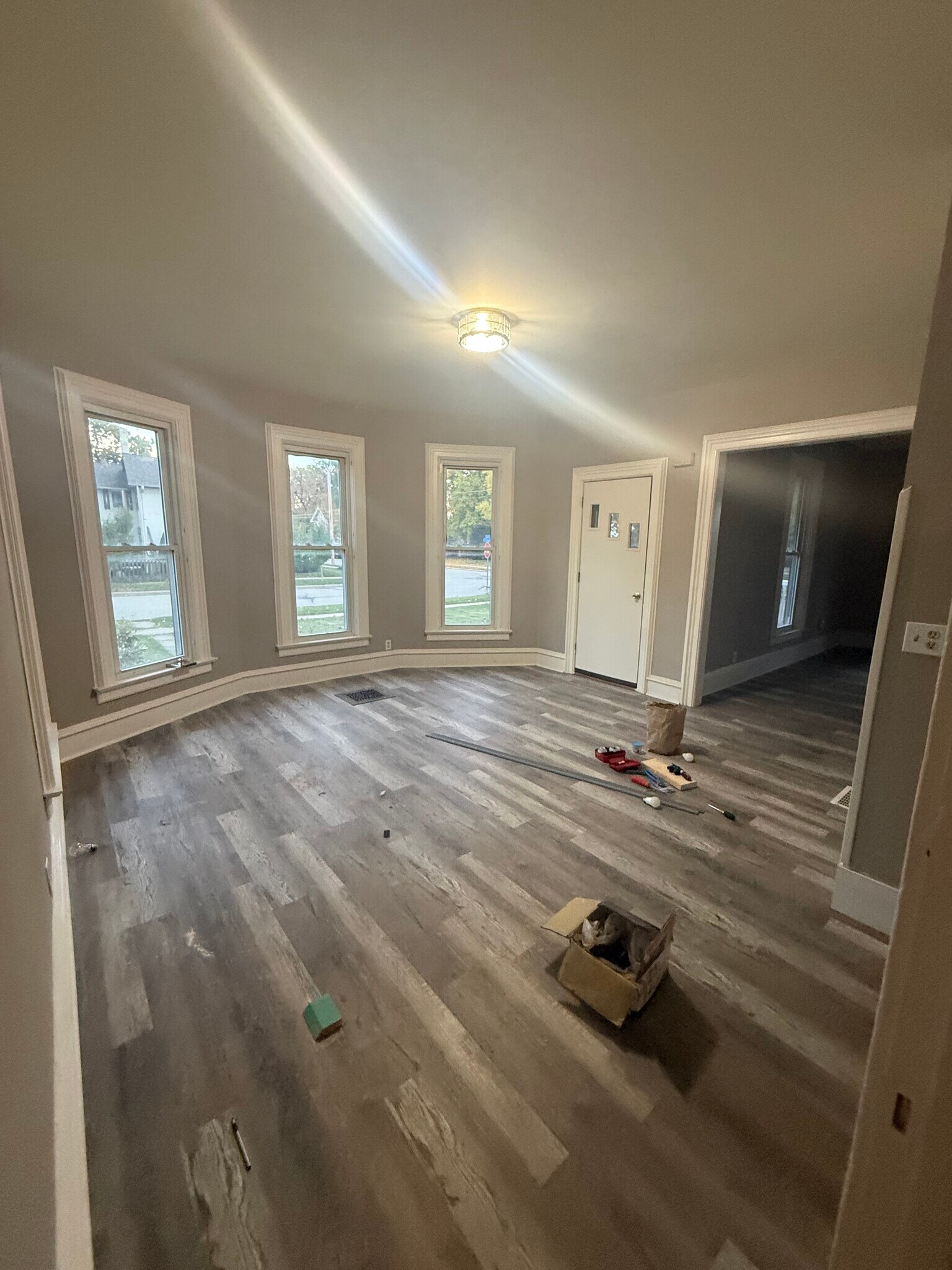 Dining Area - 502 W South St