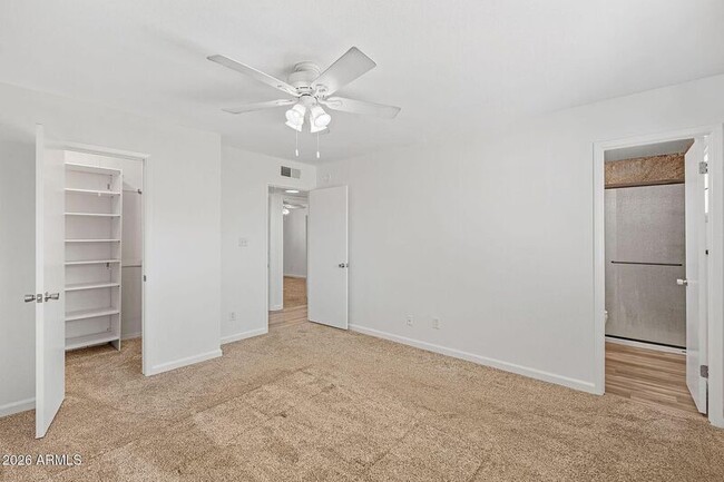 Building Photo - 2137 E Apollo Ave