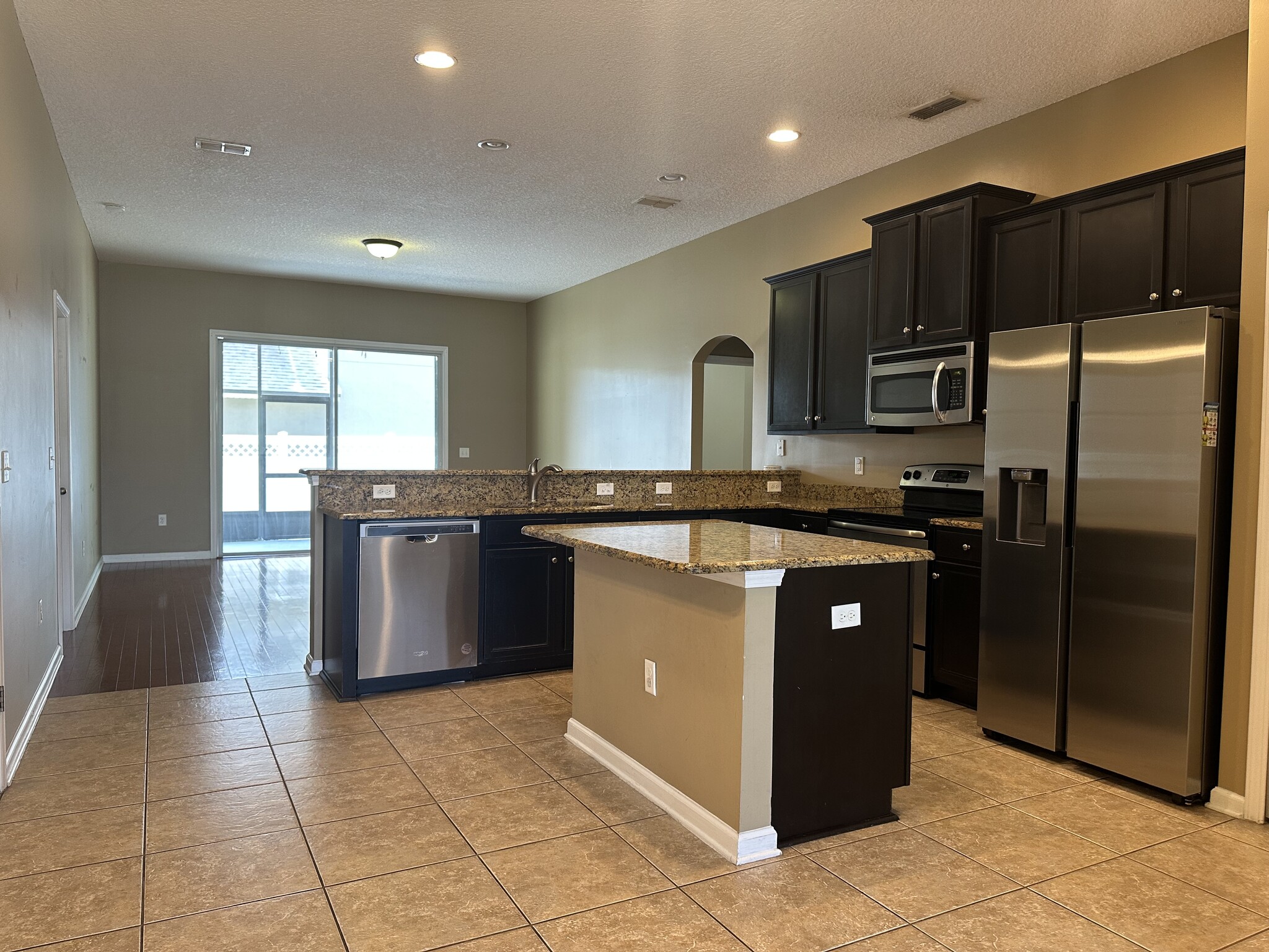Kitchen - 12154 Narrowleaf Ct