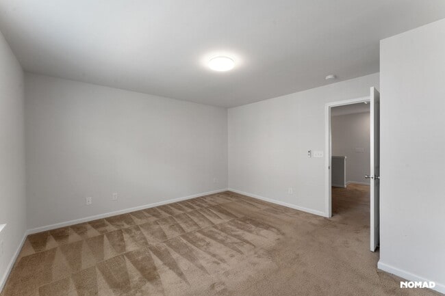 Building Photo - 16016 Simril Ct