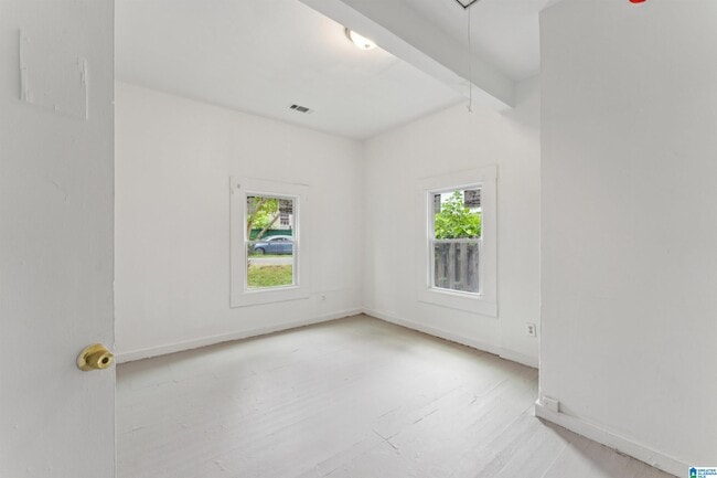 Building Photo - 4405 12th Ct