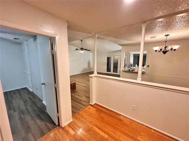 Building Photo - 2108 Blossom Ln