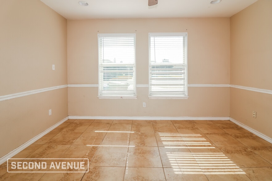 Building Photo - 6822 Wall Street