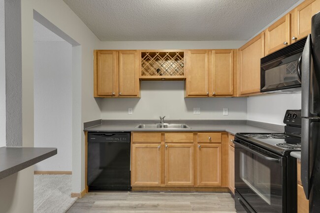 Interior Photo - Summer Creek Apartments