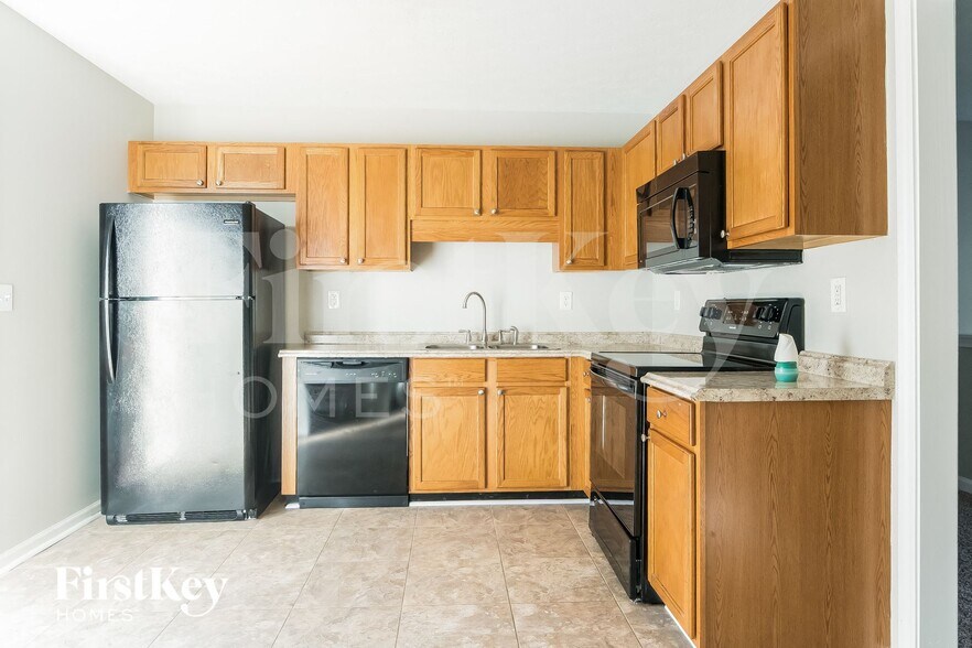 Building Photo - 279 Pine Needle Trail