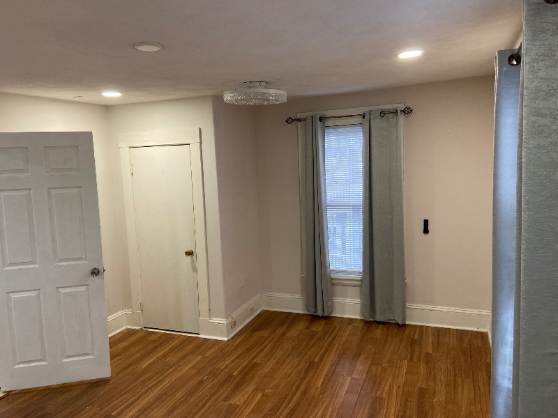 Building Photo - 41 Austin St