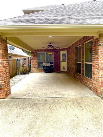 Building Photo - 5412 Bentrose Dr