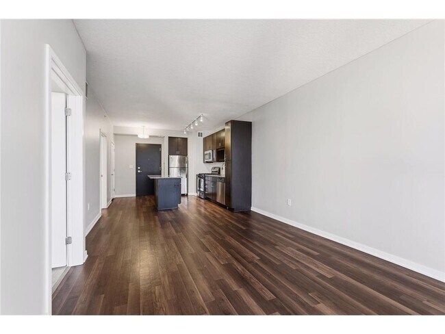 Building Photo - 497 S Marquette Ave