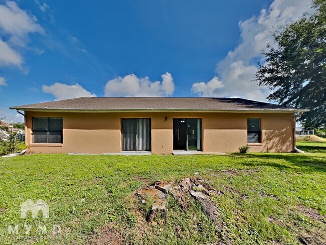 Building Photo - 809 Toledo Ct