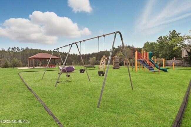Building Photo - 468 Brookforest Dr