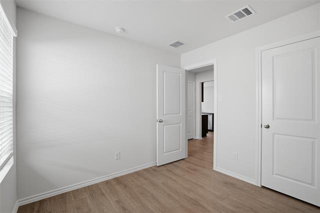 Building Photo - 1177 Northfield Dr