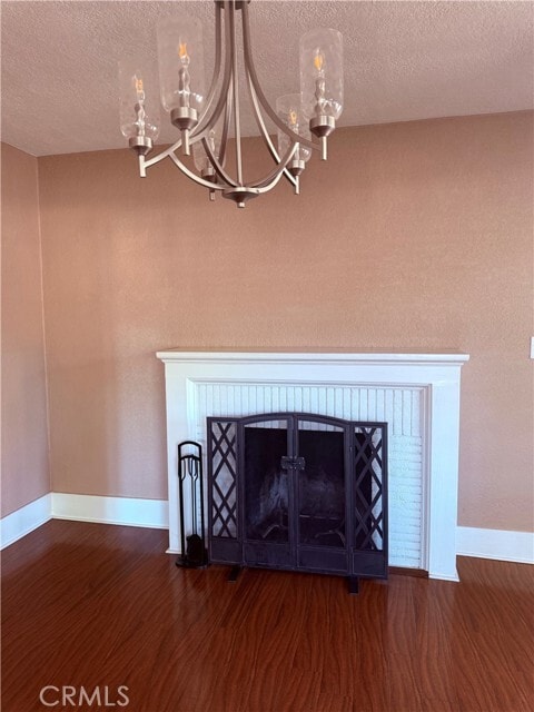 Building Photo - 119 N Cullen Ave