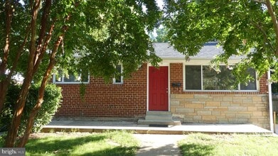 Building Photo - 1937 Lebanon St