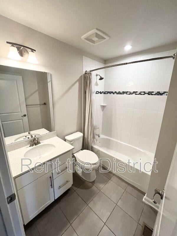 Building Photo - 3633 Jamison St NE