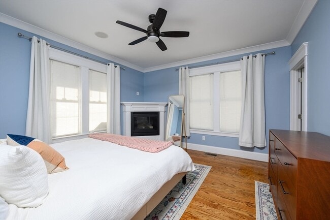 Building Photo - 39 Coffey St