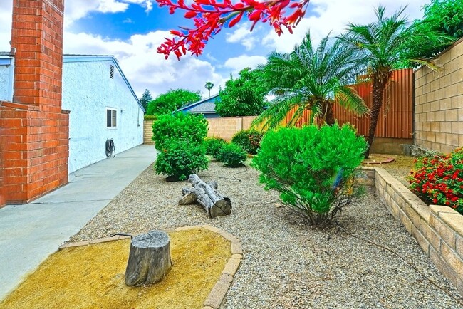 Building Photo - 13142 Reedley St