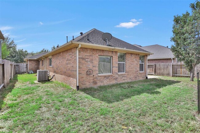 Building Photo - 28234 Sweet Oak Ln