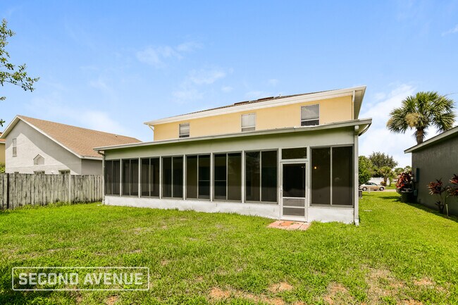 Building Photo - 2216 Wyndam Way
