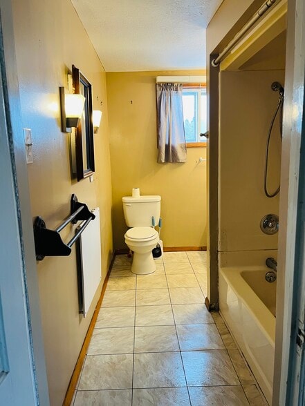 Bathroom - 3923 County Route 57