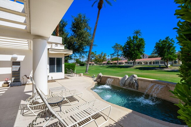 Building Photo - 75395 Riviera Dr