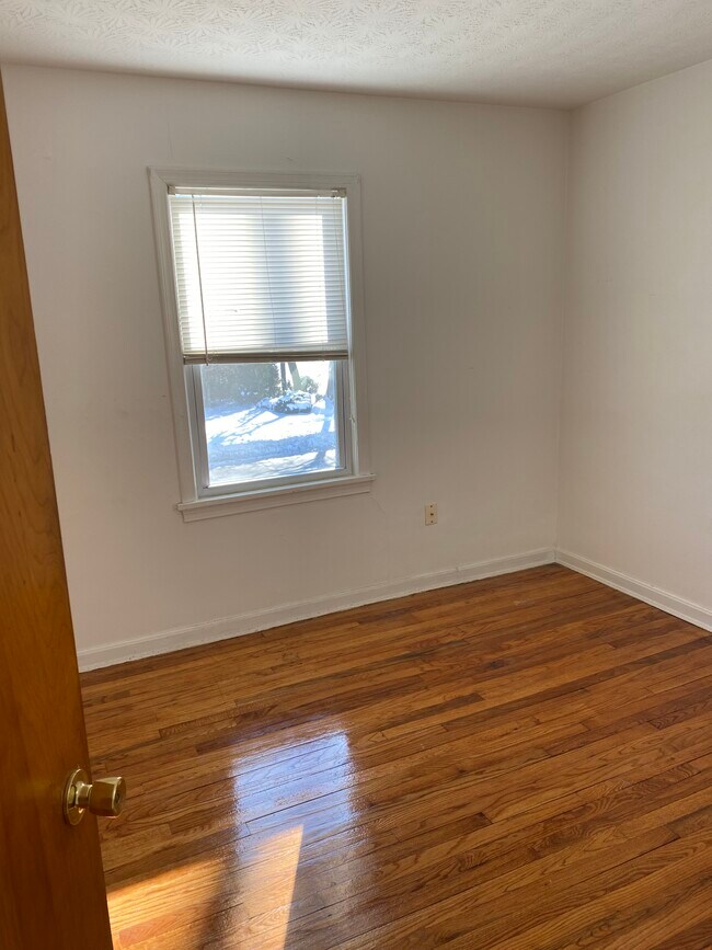 2nd Bedroom - 1339 Sackett Ave