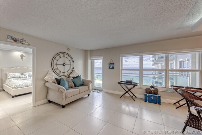 Building Photo - 3900 Galt Ocean Dr