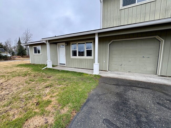 Building Photo - 1717 Aliak Dr
