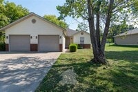 Building Photo - Duplex in Rogersville