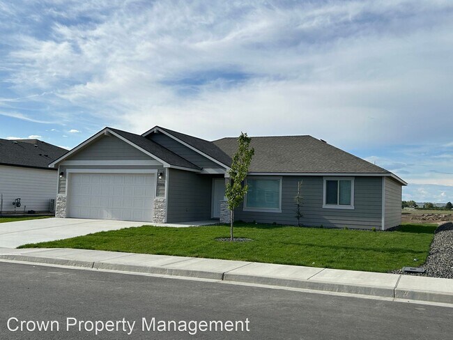 Building Photo - 3 br, 2 bath House - 10501 Chinook Dr.
