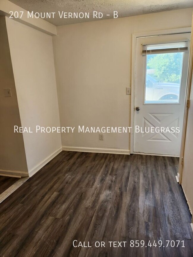 Building Photo - 207 Mt Vernon Rd