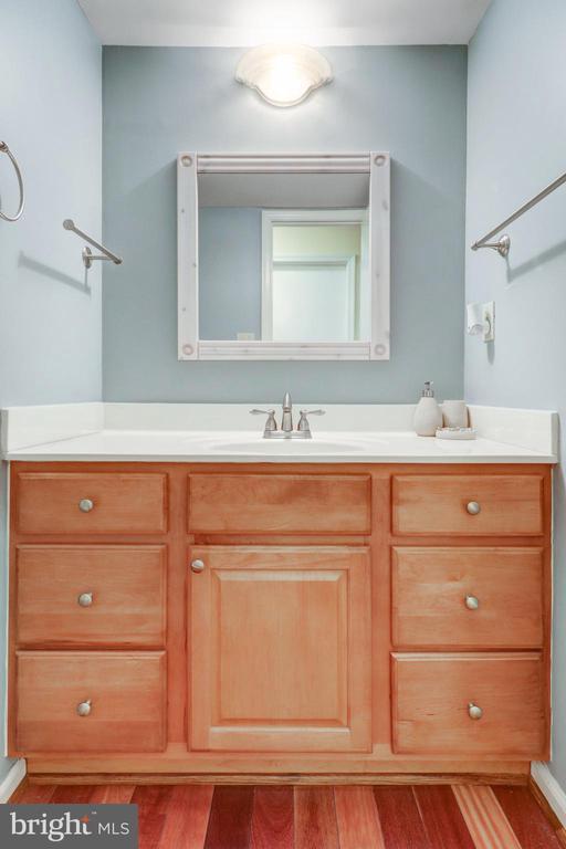 Building Photo - 5707 Waters Edge Landing Court