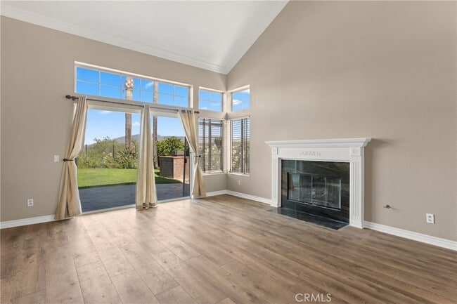 Building Photo - 6430 Regents Ct