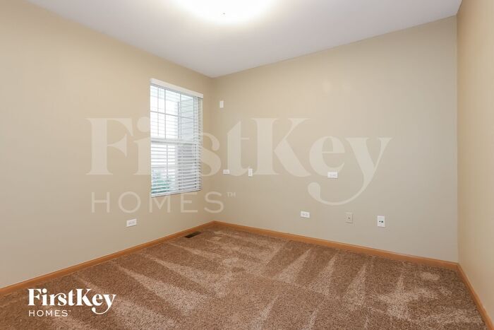 Building Photo - 3610 Forestview Dr