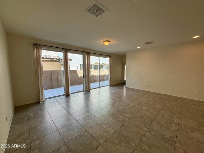 Building Photo - 4258 E Pony Ln