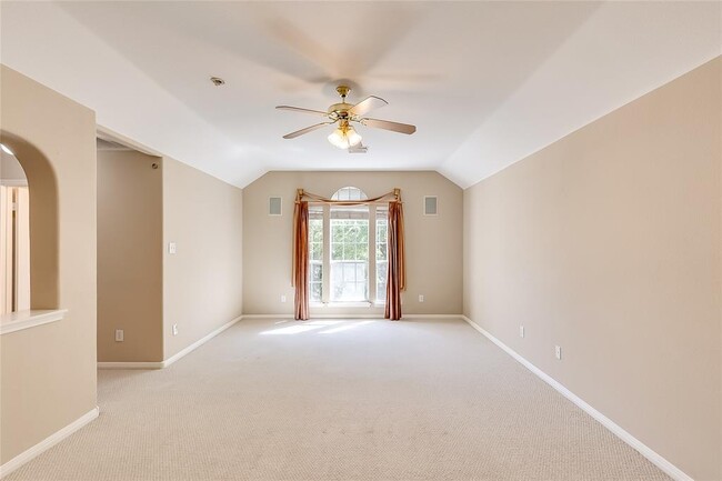 Building Photo - 13516 Utah Flats Dr