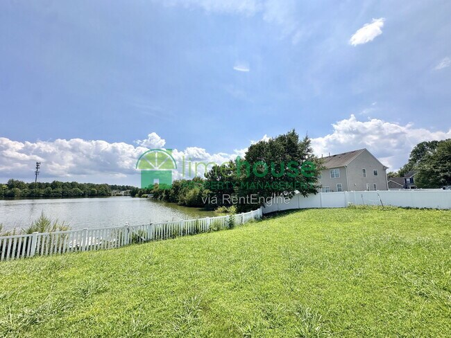 Building Photo - 1503 Vinsa Ct