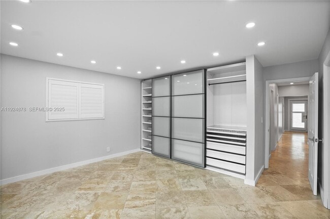 Building Photo - 19911 SW 82nd Pl