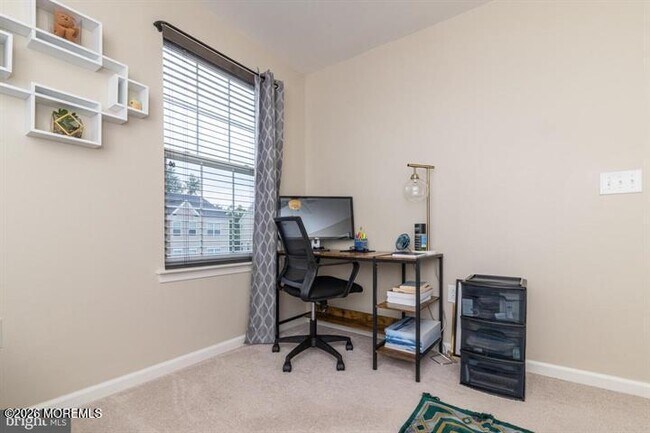 Building Photo - 109 Creekside Wy