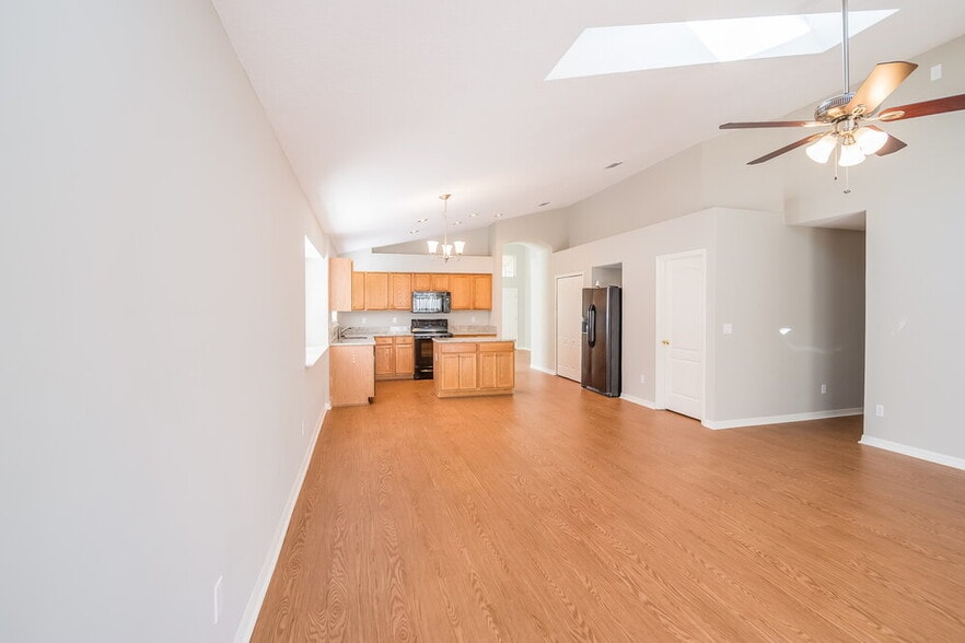 Building Photo - 172 Afton Ln