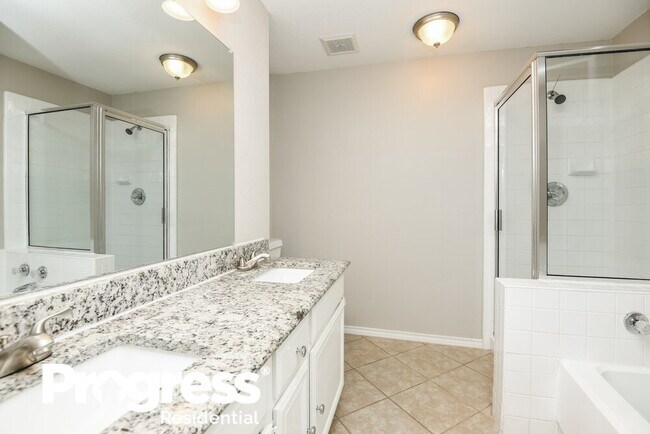 Building Photo - 1328 Nicole Way