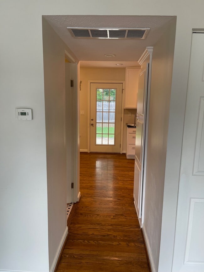 Building Photo - 2831 Bexley Ct