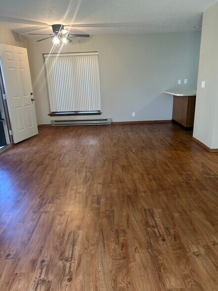 Building Photo - 4071 Applewood Ln