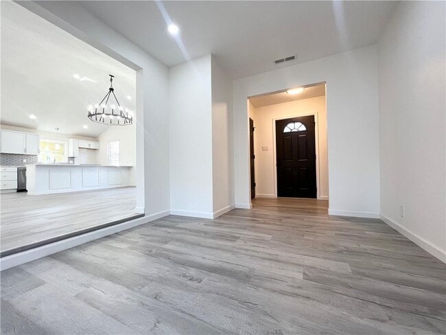 Building Photo - 7139 Conser