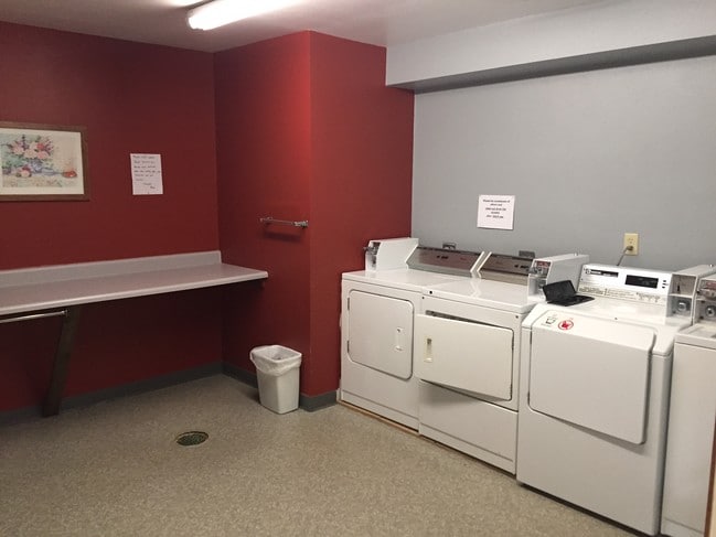 Building Photo - Sebeka Housing